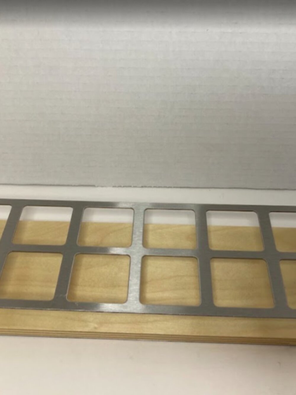 12 Slot Stainless Steel Nail Polish Stand